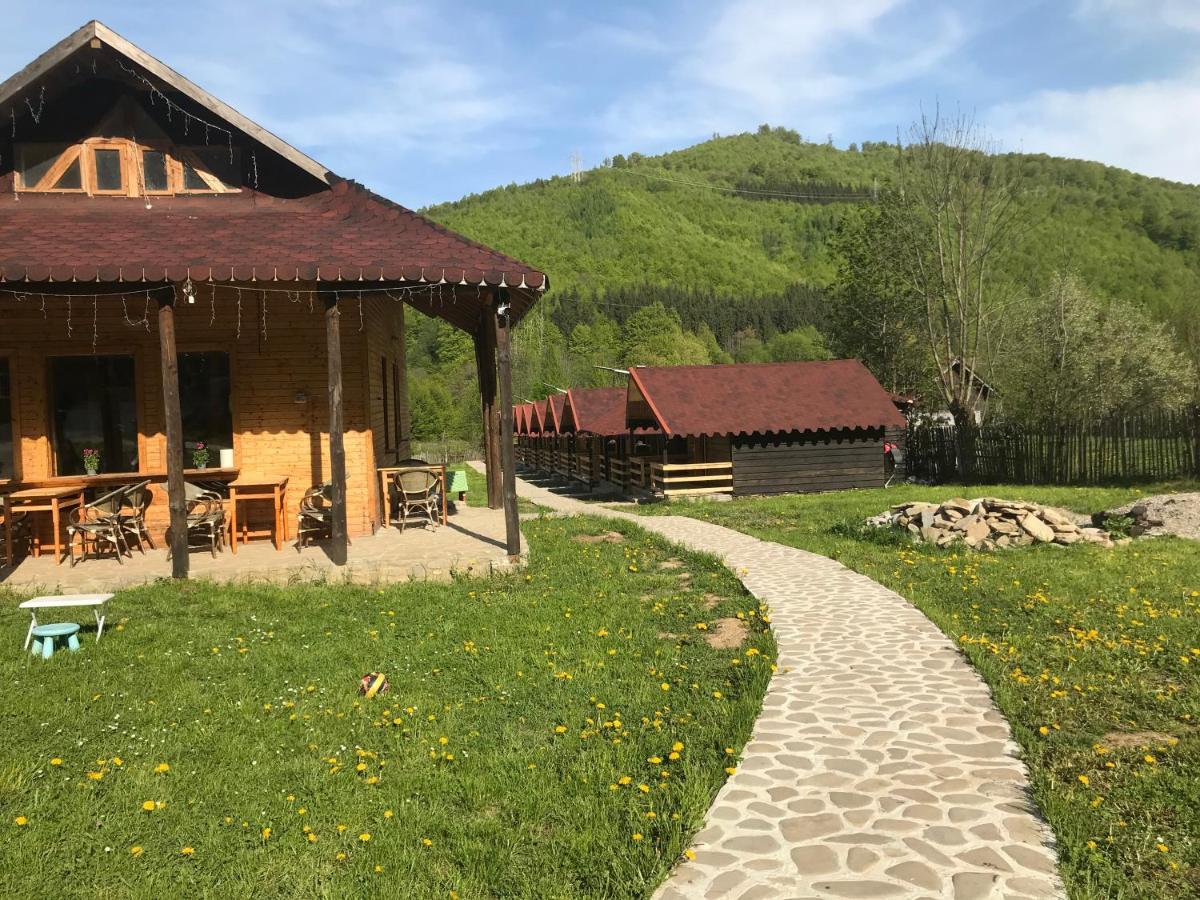 Casutele Doftanei Lejlighed Teşila Eksteriør billede
